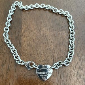 Please Return to Tiffany Heart Tag Chain Link Choker - Great Condition